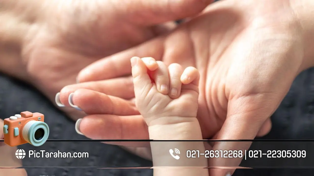 جزئیات انگشت و دست نوزاد